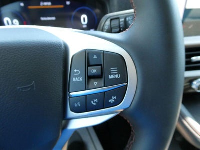 2026 Ford Explorer Active w/100A Pkg 4WD