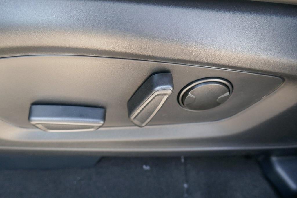 2025 Ford Explorer Active 4WD