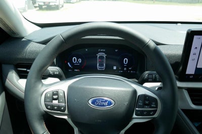 2025 Ford Explorer Active 4WD
