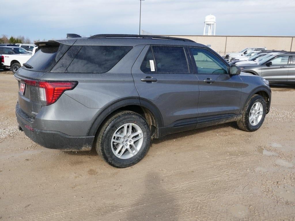 2026 Ford Explorer Active w/100A Pkg 4WD