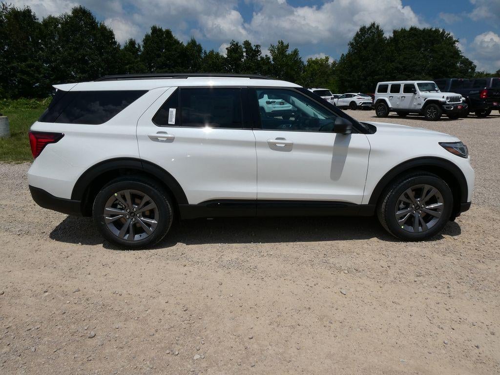2026 Ford Explorer Active w/100A Pkg 4WD