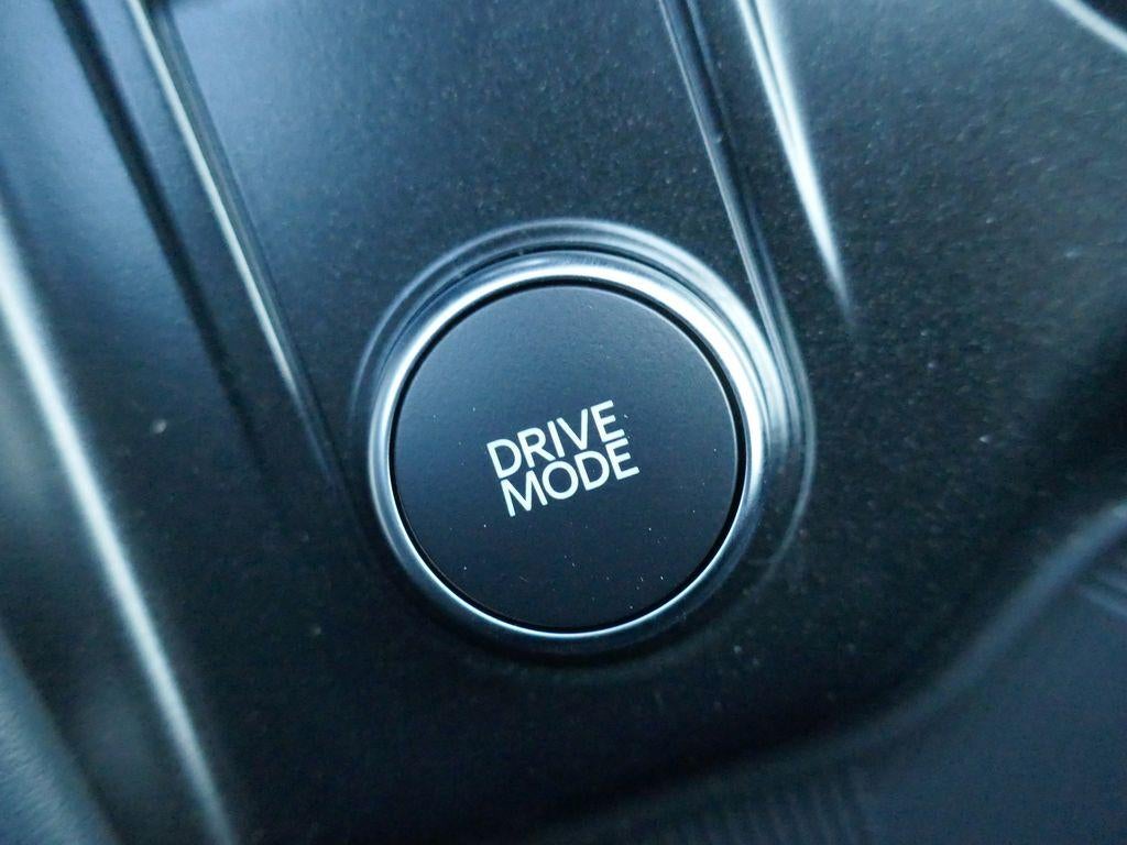 2026 Ford Explorer Active w/100A Pkg 4WD