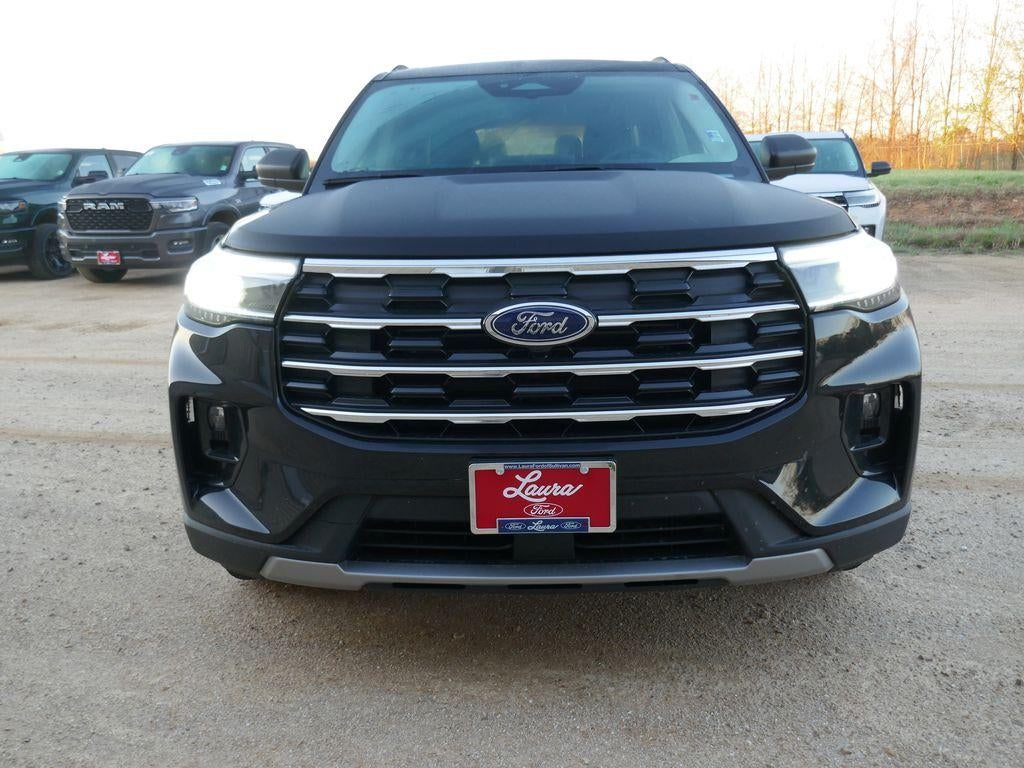 2026 Ford Explorer Active w/100A Pkg 4WD