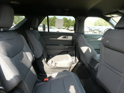 2027 Ford Explorer Active w/200A Pkg 4WD