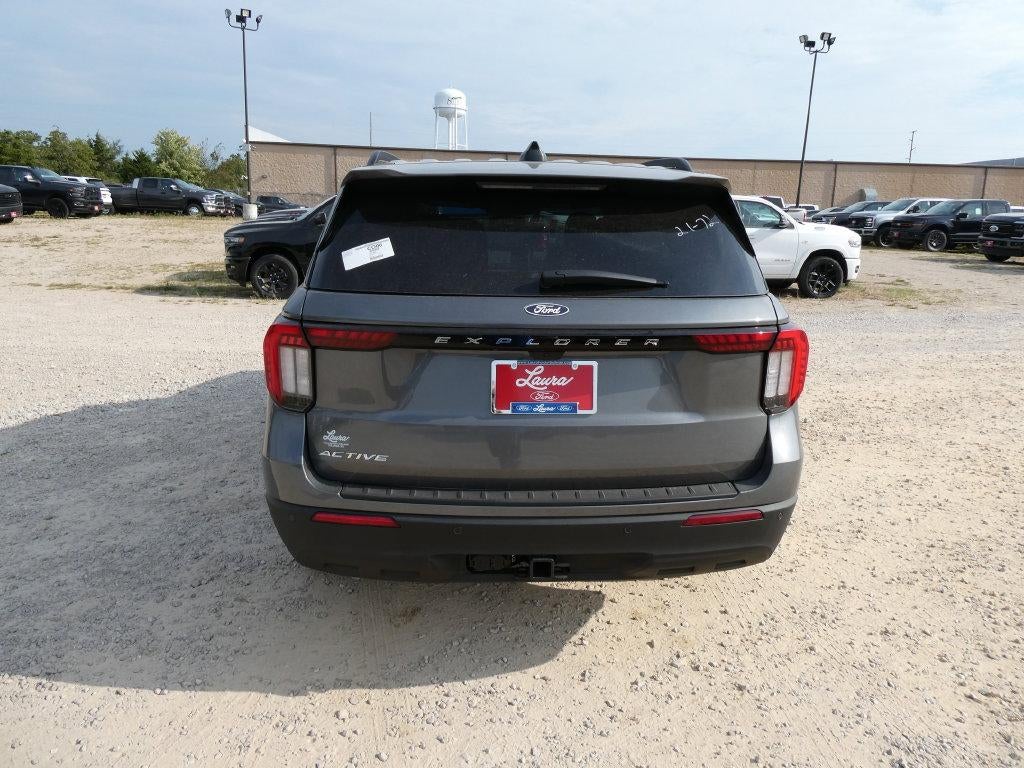 2027 Ford Explorer Active w/200A Pkg 4WD