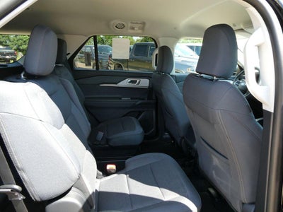 2026 Ford Explorer Active w/100A Pkg 4WD