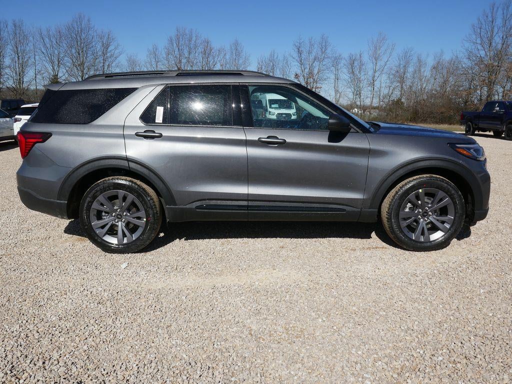 2026 Ford Explorer Active w/100A Pkg 4WD