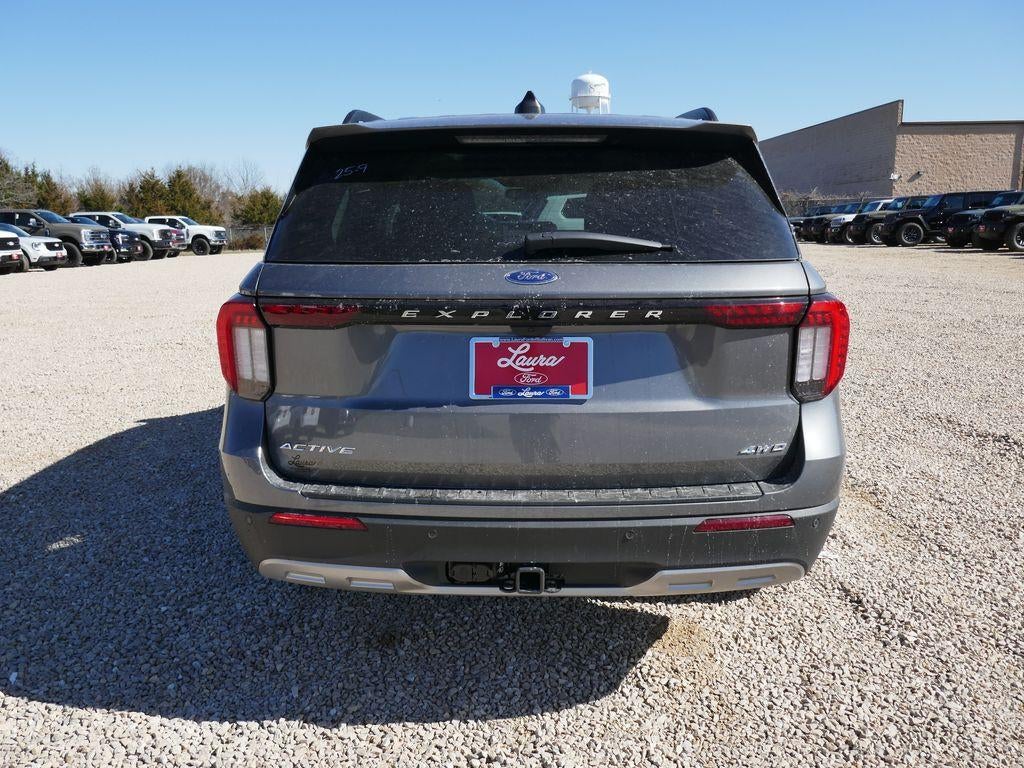 2026 Ford Explorer Active w/100A Pkg 4WD