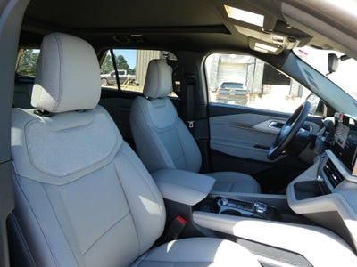 2027 Ford Explorer Active w/200A Pkg 4WD
