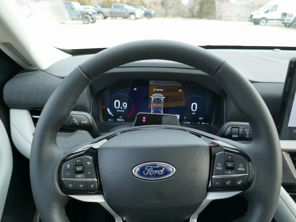 2026 Ford Explorer Platinum 4WD