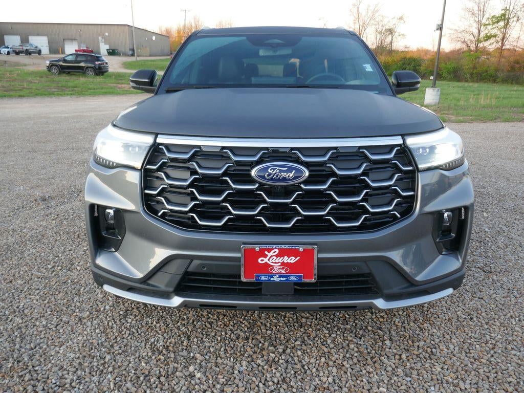 2026 Ford Explorer Platinum 4WD