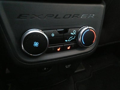 2026 Ford Explorer Platinum 4WD