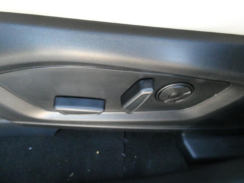 2027 Ford Explorer Platinum 4WD