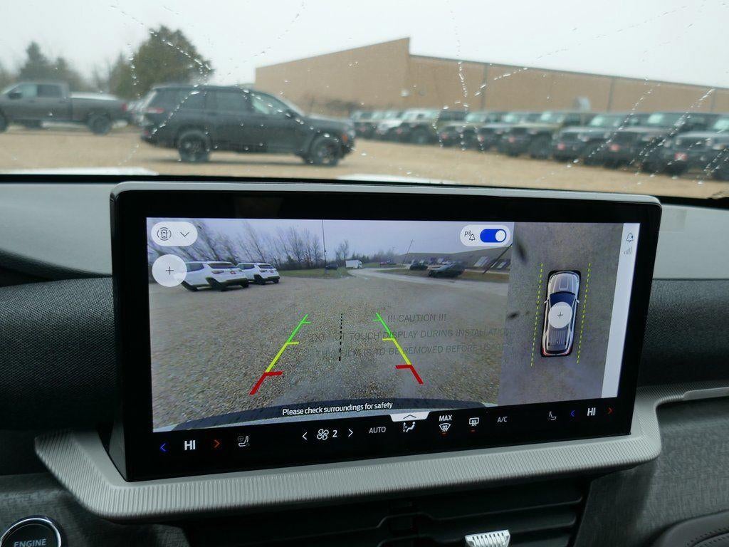 2026 Ford Explorer Platinum 4WD