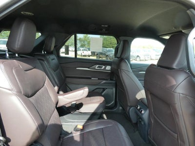2027 Ford Explorer Platinum 4WD