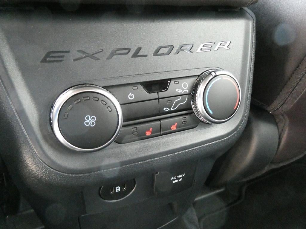 2027 Ford Explorer Platinum 4WD