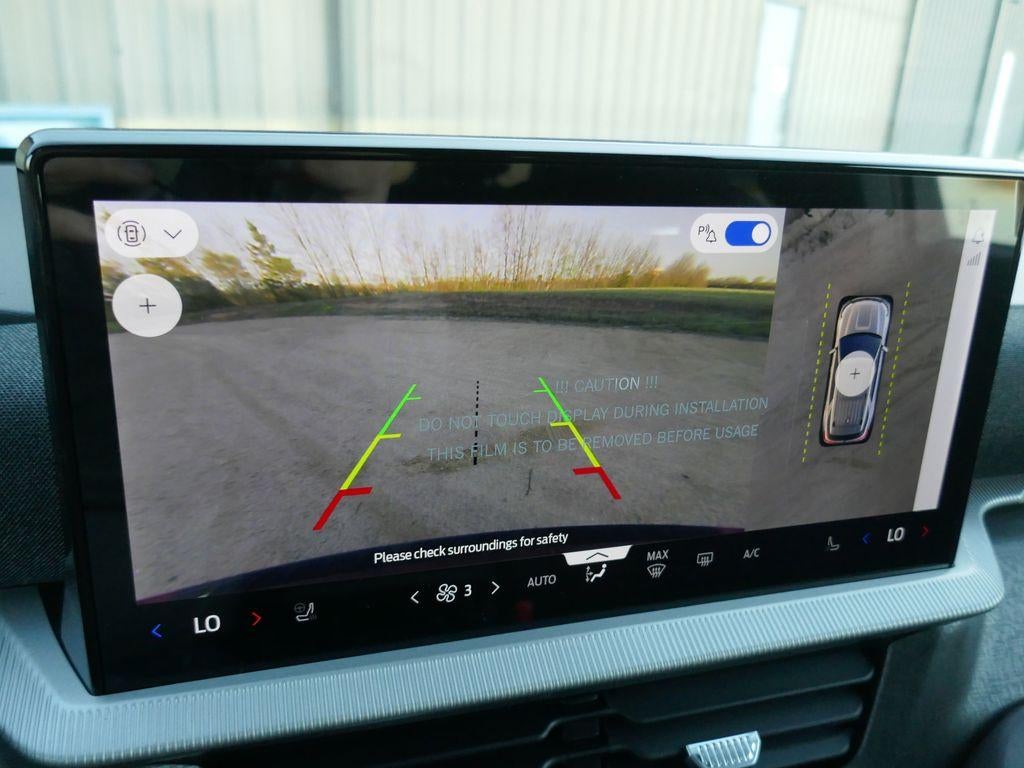 2026 Ford Explorer Platinum 4WD