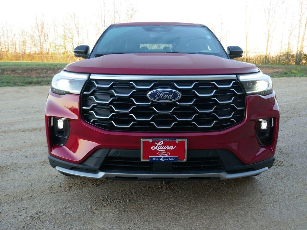 2026 Ford Explorer Platinum 4WD