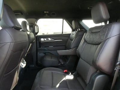 2027 Ford Explorer Platinum 4WD