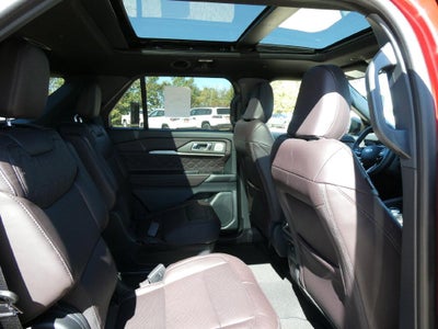 2027 Ford Explorer Platinum 4WD