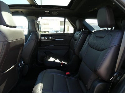 2027 Ford Explorer Platinum 4WD