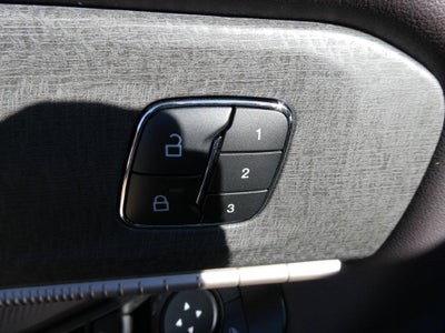 2027 Ford Explorer Platinum 4WD