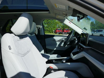 2026 Ford Explorer Platinum 4WD
