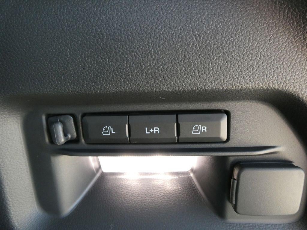 2026 Ford Explorer Platinum 4WD