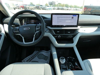 2026 Ford Explorer Platinum 4WD
