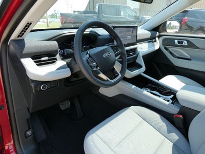 2026 Ford Explorer Platinum 4WD