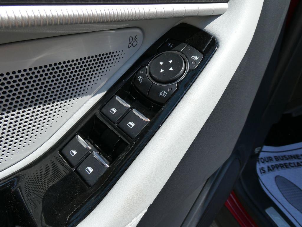 2026 Ford Explorer Platinum 4WD