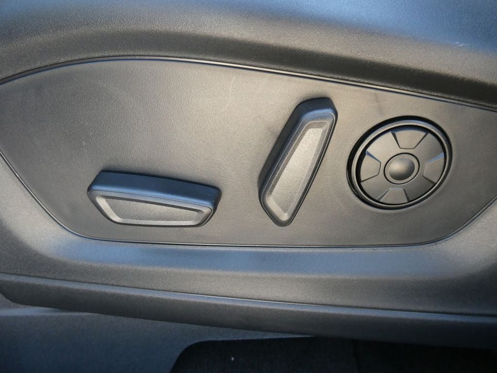 2026 Ford Explorer Platinum 4WD