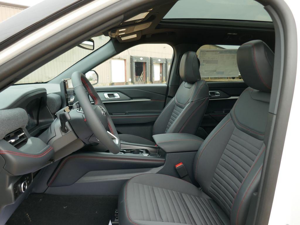 2026 Ford Explorer ST-Line 4WD