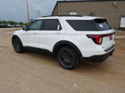 2026 Ford Explorer ST-Line 4WD