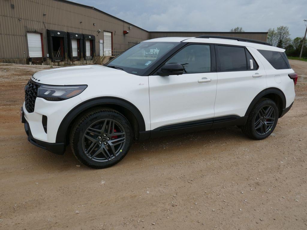 2026 Ford Explorer ST-Line 4WD