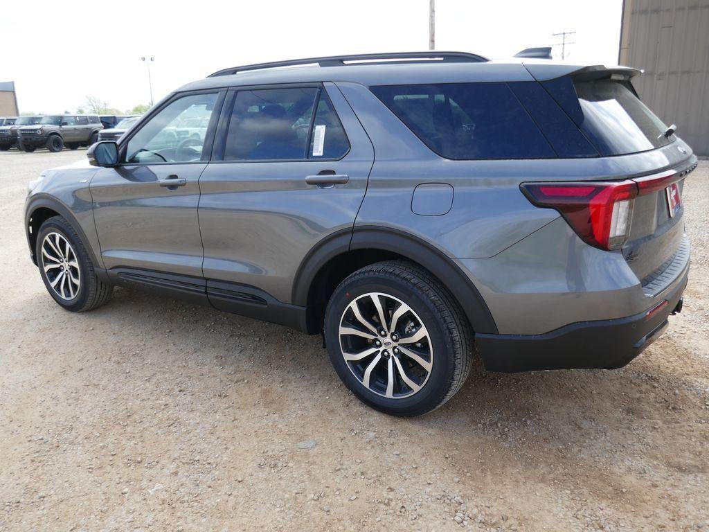 2026 Ford Explorer ST-Line 4WD