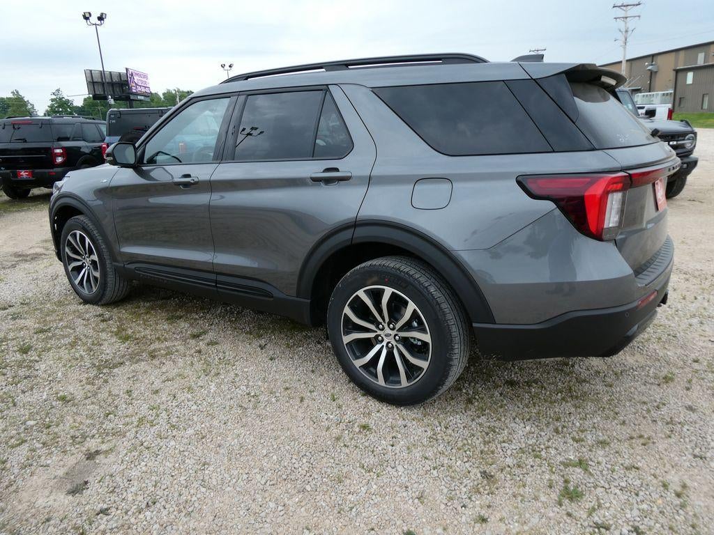 2026 Ford Explorer ST-Line 4WD