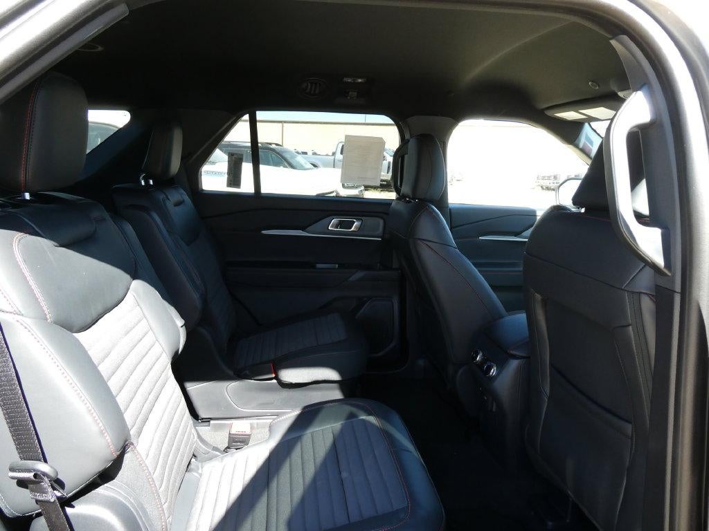 2027 Ford Explorer ST-Line 4WD