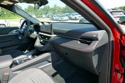 2025 Ford Explorer ST-Line 4WD