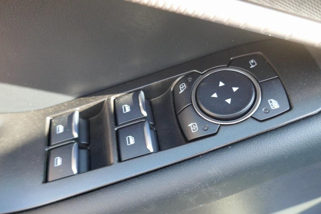 2025 Ford Explorer ST-Line 4WD