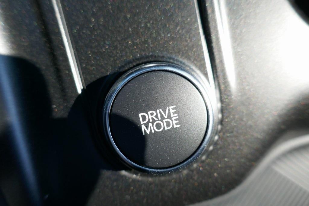 2025 Ford Explorer ST-Line 4WD