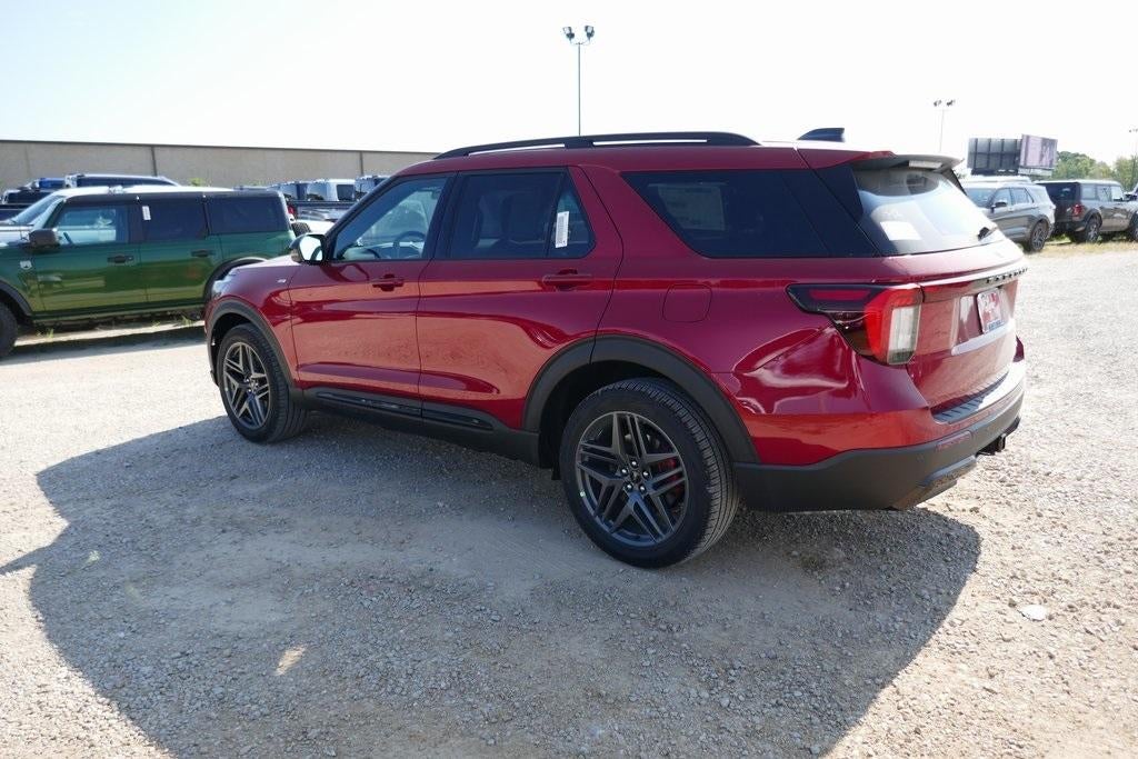 2025 Ford Explorer ST-Line 4WD