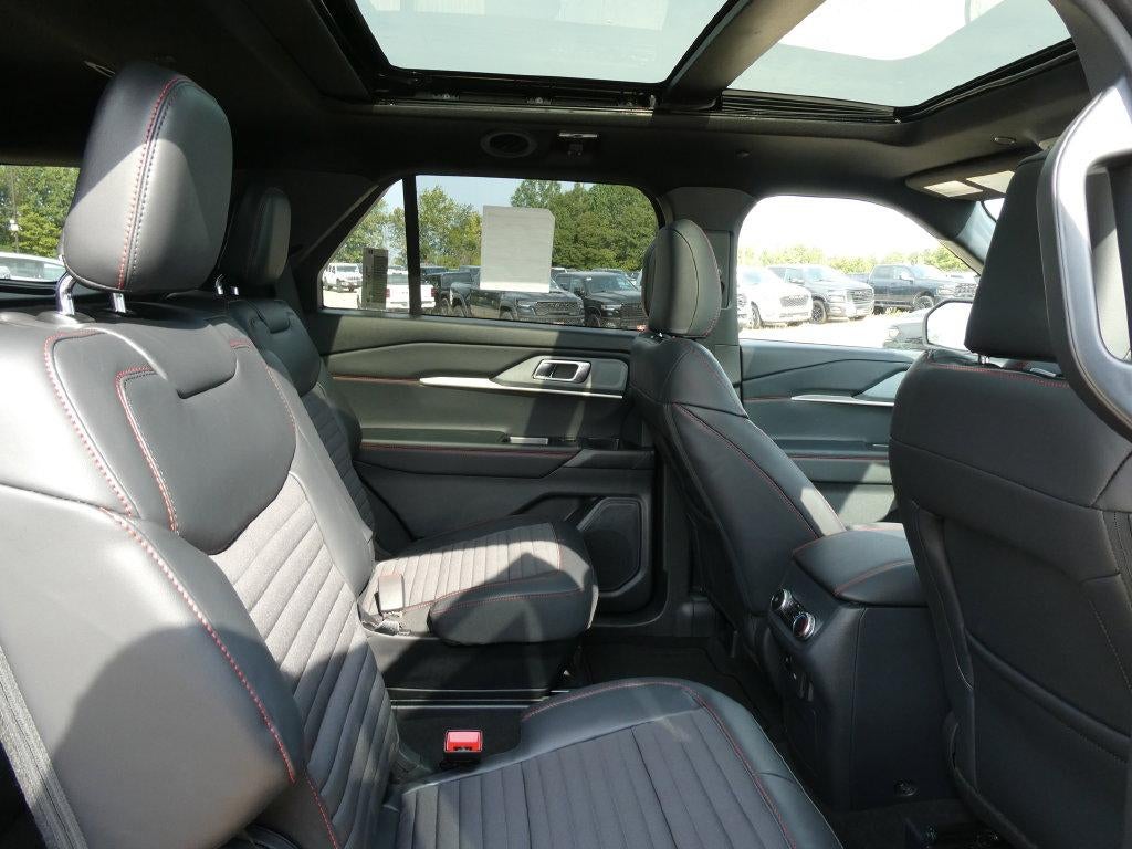2027 Ford Explorer ST-Line 4WD