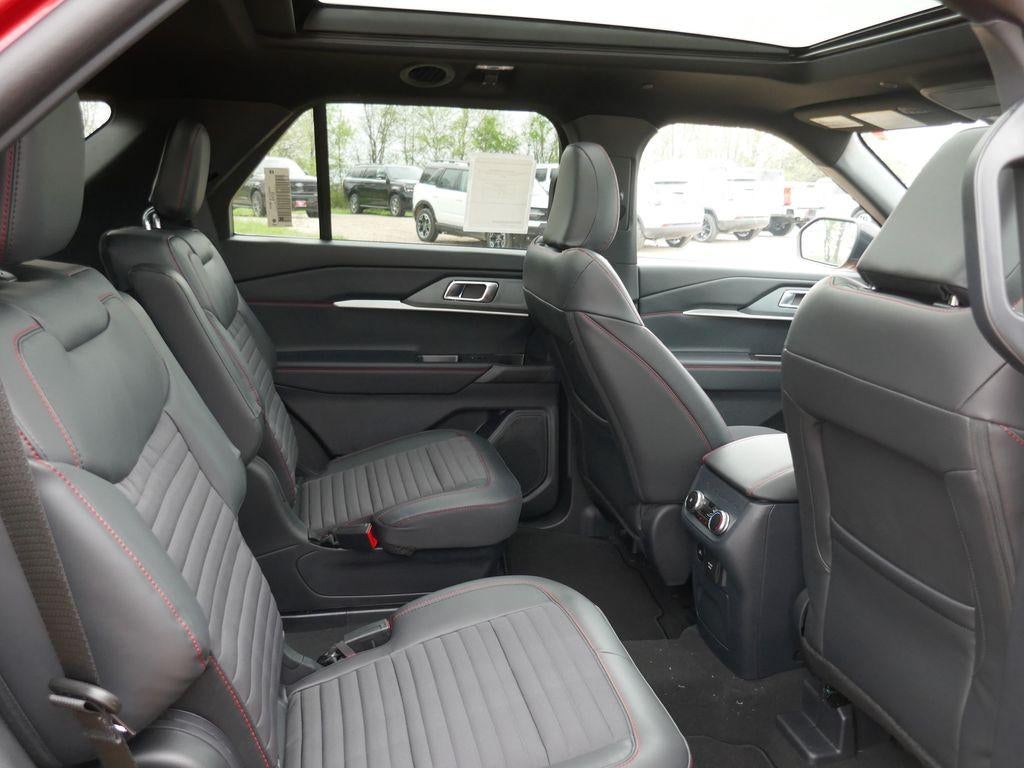 2026 Ford Explorer ST-Line 4WD