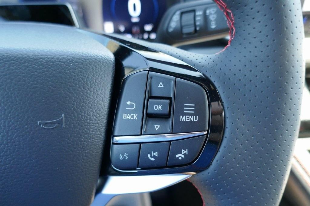 2025 Ford Explorer ST-Line 4WD