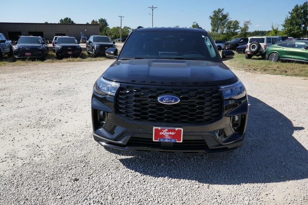 2025 Ford Explorer ST-Line 4WD