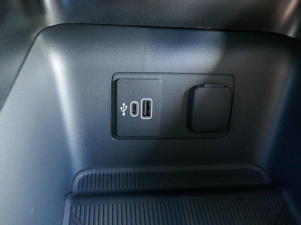 2026 Ford Explorer ST-Line 4WD