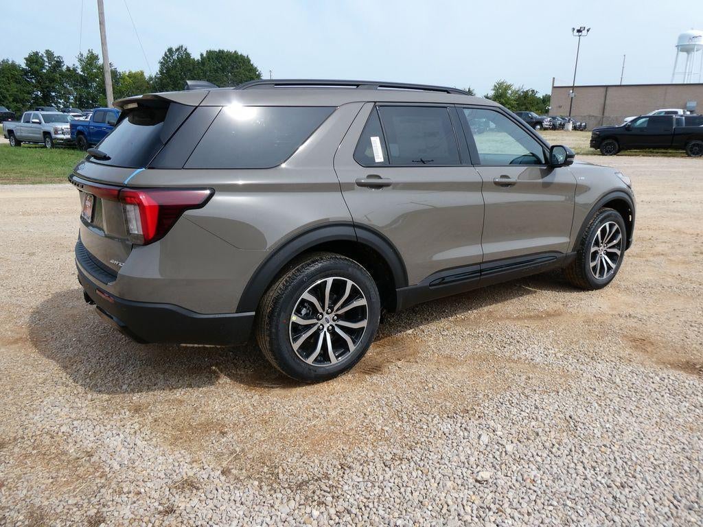 2026 Ford Explorer ST-Line 4WD