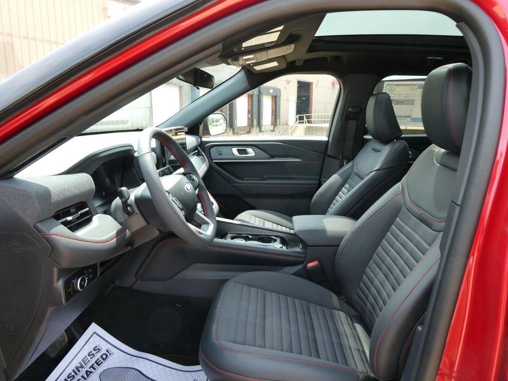 2026 Ford Explorer ST-Line 4WD