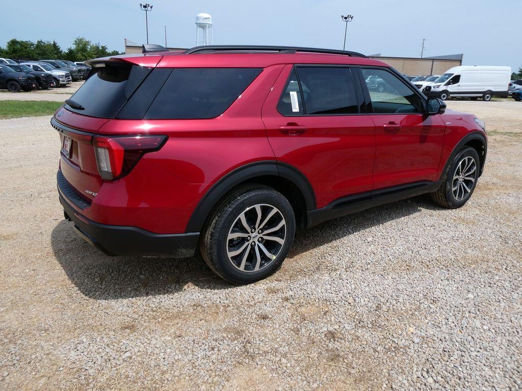 2026 Ford Explorer ST-Line 4WD